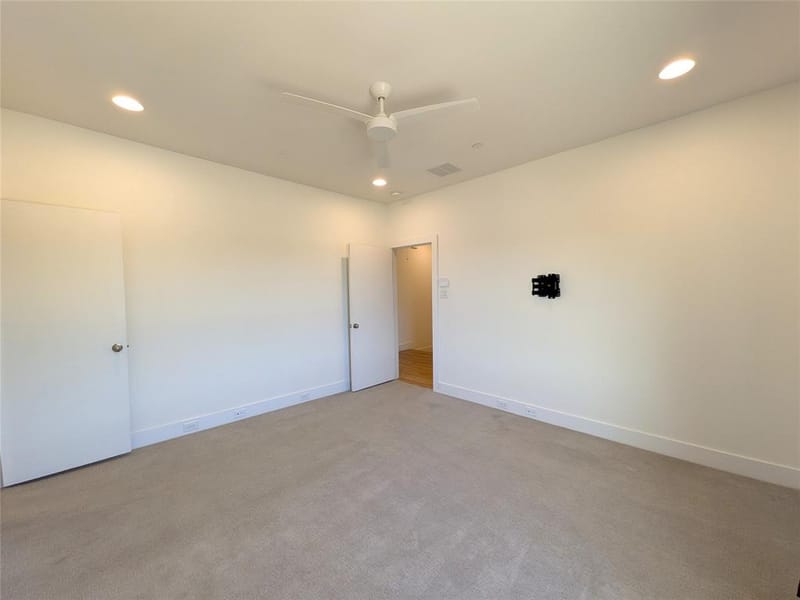 2723 Kimsey Drive # 102, Dallas TX 75235 - Photo 17
