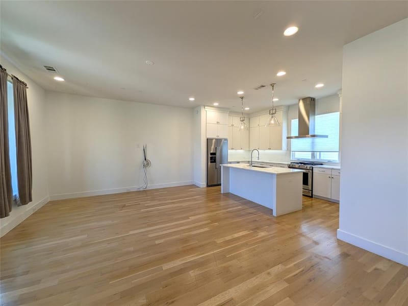 2723 Kimsey Drive # 102, Dallas TX 75235 - Photo 9