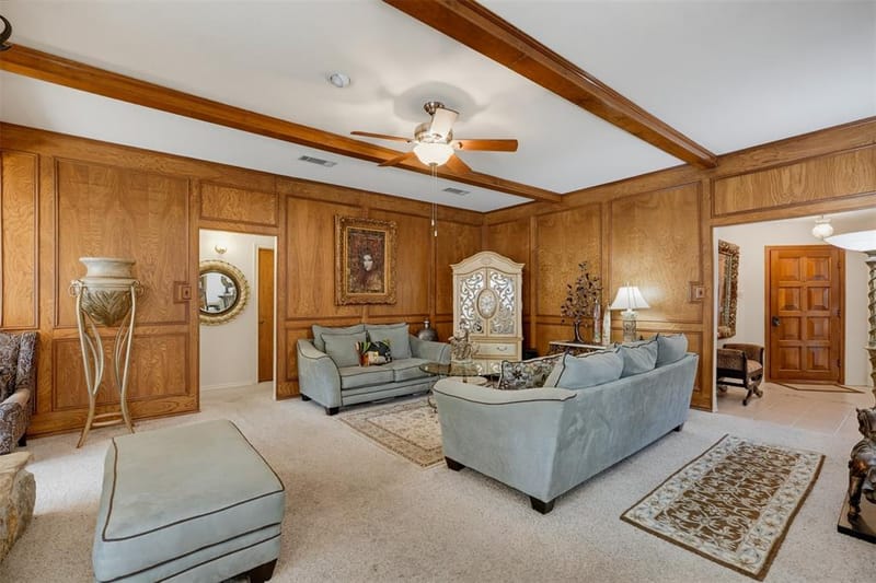 1903 Moody Court, Arlington TX 76012 - Photo 9