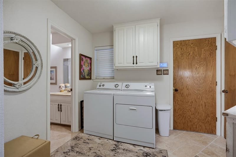 1903 Moody Court, Arlington TX 76012 - Photo 30