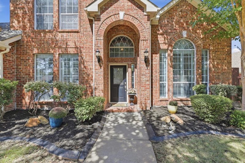 1574 Pleasant Valley Lane, Frisco TX 75036 - Photo 3