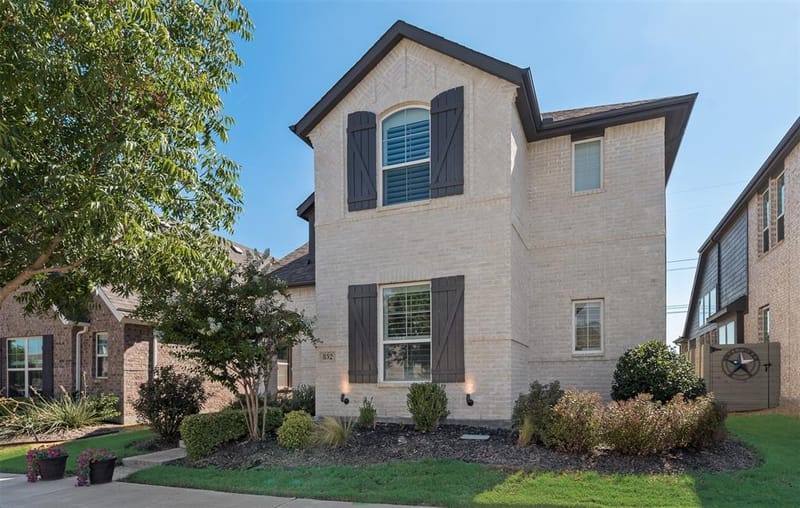 852 Trailside Lane, Argyle TX 76226 - Photo 2