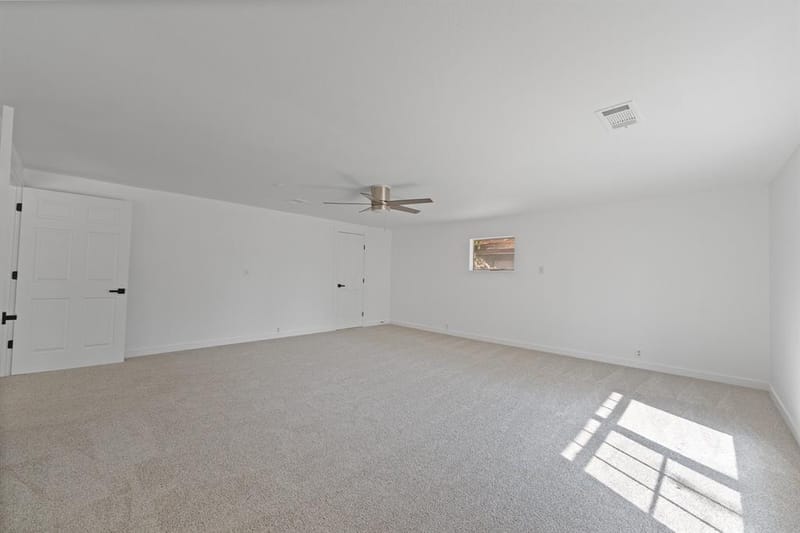 909 15th Street, Grand Prairie TX 75050 - Photo 13