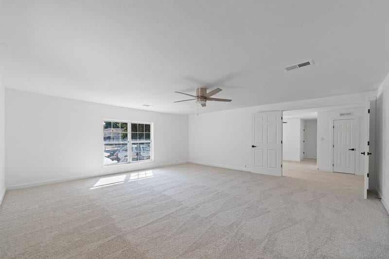 909 15th Street, Grand Prairie TX 75050 - Photo 12