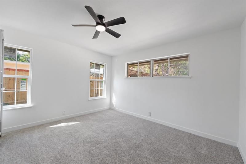 909 15th Street, Grand Prairie TX 75050 - Photo 19
