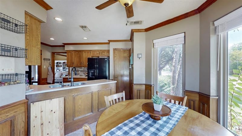 20 Creekmere Drive, Trophy Club TX 76262 - Photo 12