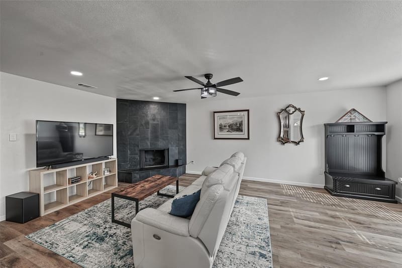 3101 Whisperwood Lane, Bedford TX 76021 - Photo 4