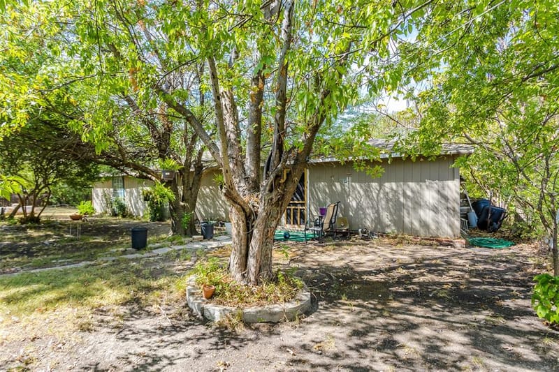 203D Kings Road, Hackberry TX 75036 - Photo 16