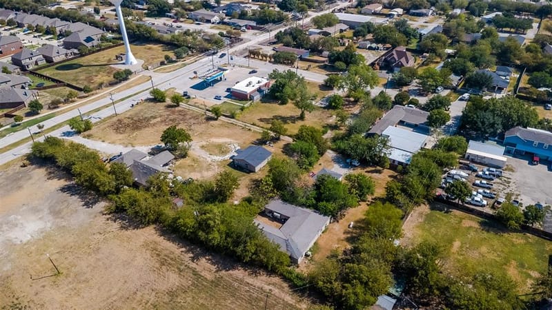 203D Kings Road, Hackberry TX 75036 - Photo 14