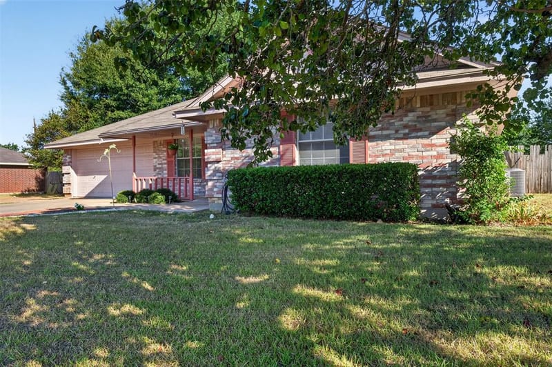 711 Plum Street, Joshua TX 76058 - Photo 27