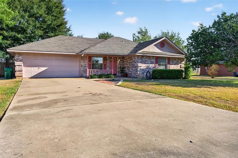711 Plum Street, Joshua TX 76058 - Photo 3