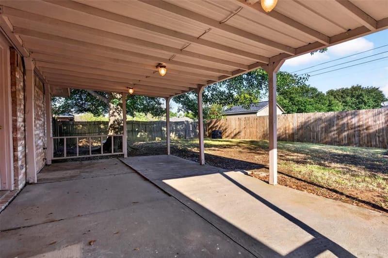 711 Plum Street, Joshua TX 76058 - Photo 32