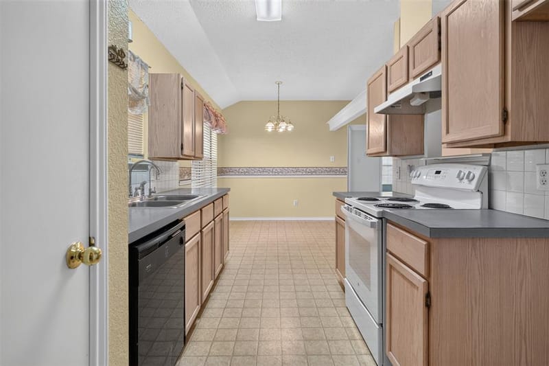 711 Plum Street, Joshua TX 76058 - Photo 18