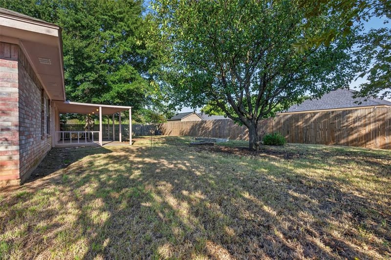 711 Plum Street, Joshua TX 76058 - Photo 31