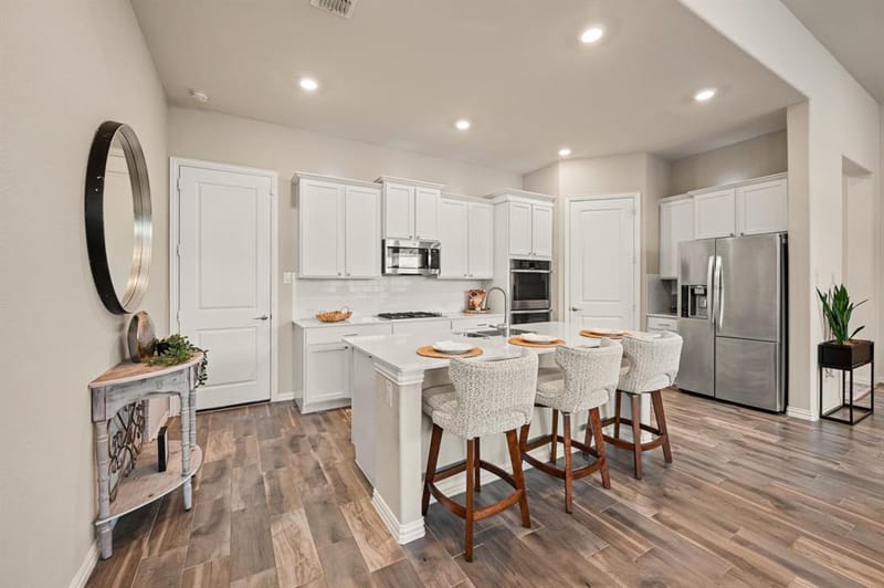 1833 Spotted Fawn Drive, Arlington TX 76005 - Photo 6