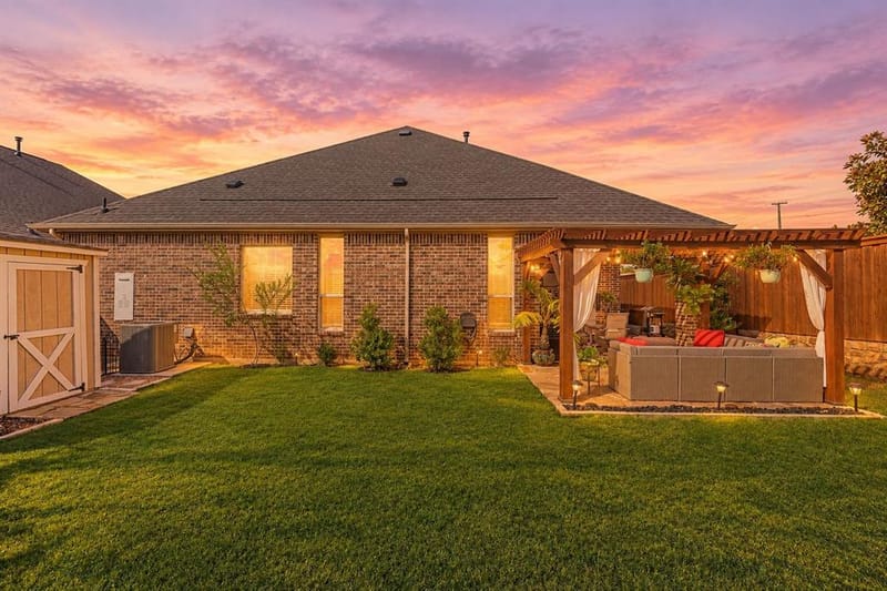 1833 Spotted Fawn Drive, Arlington TX 76005 - Photo 11