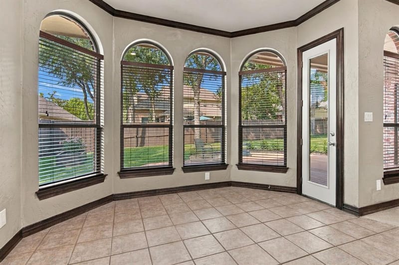 7921 Shady Oaks Drive, North Richland Hills TX 76182 - Photo 10