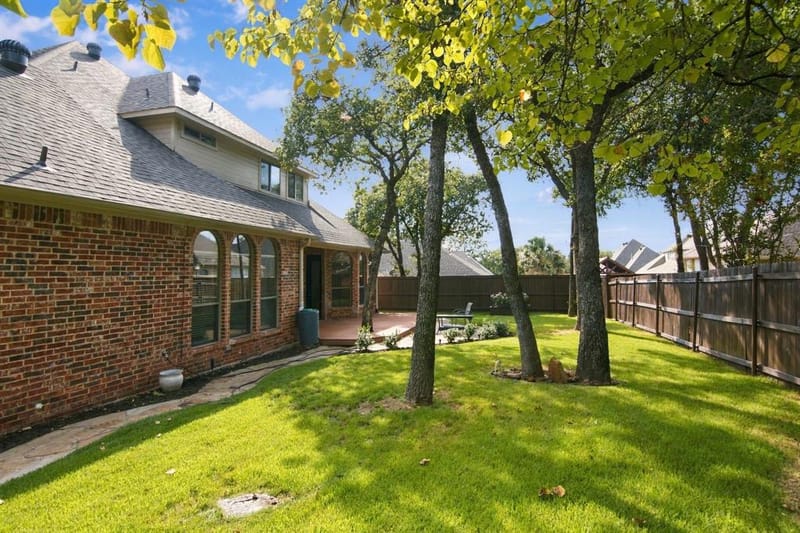7921 Shady Oaks Drive, North Richland Hills TX 76182 - Photo 31