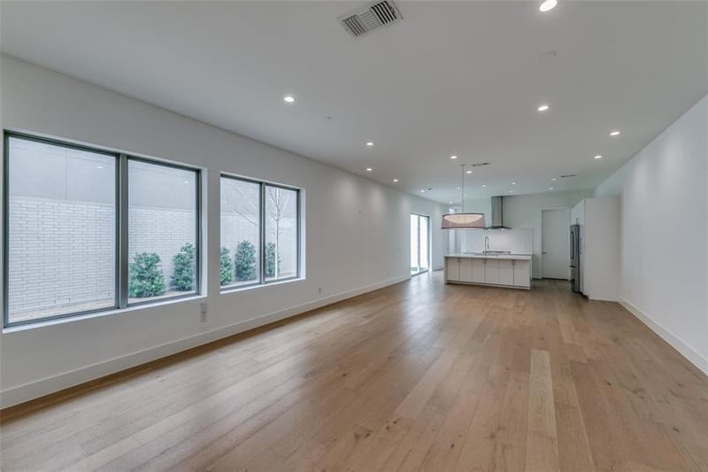 3344 Walchard Court, Dallas TX 75229 - Photo 10