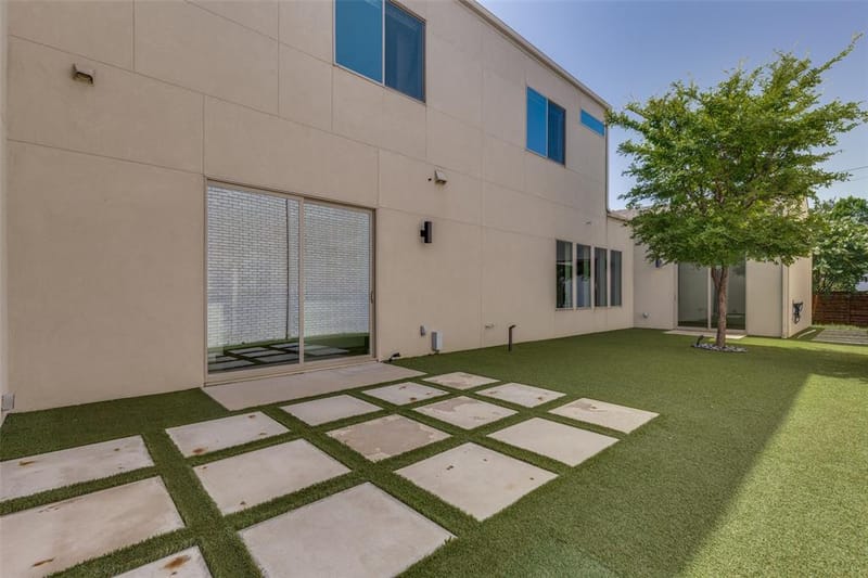 3344 Walchard Court, Dallas TX 75229 - Photo 21