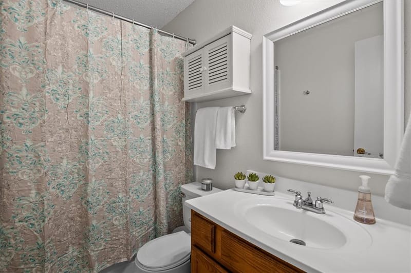 811 Woodland Court, Kennedale TX 76060 - Photo 6