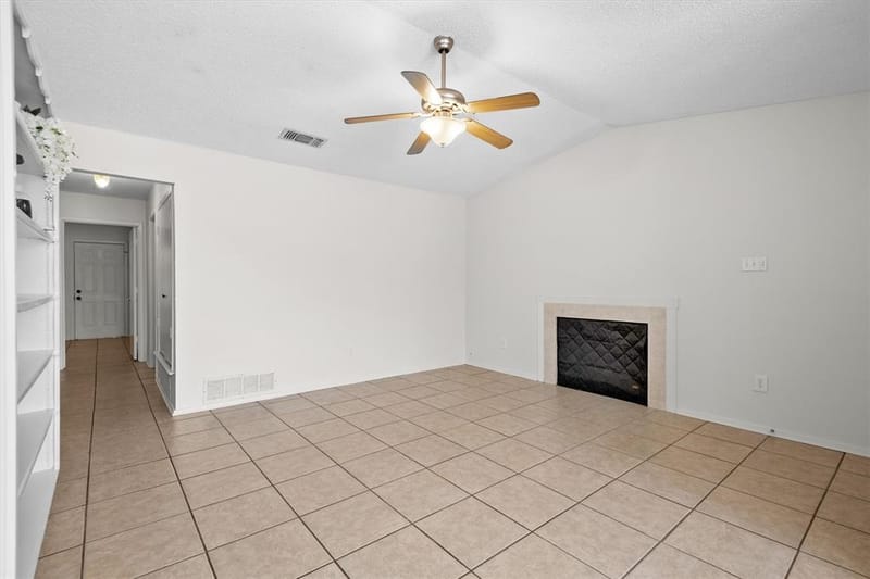 811 Woodland Court, Kennedale TX 76060 - Photo 14
