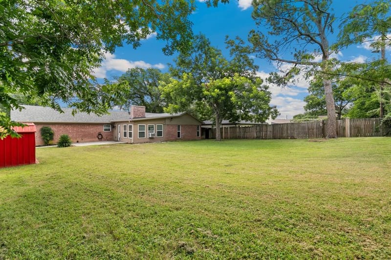909 N Dove Road, Grapevine TX 76051 - Photo 32