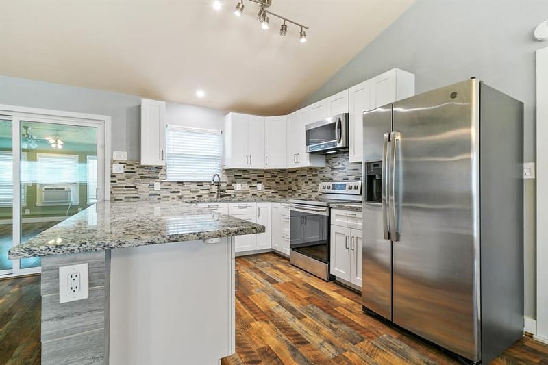 909 N Dove Road, Grapevine TX 76051