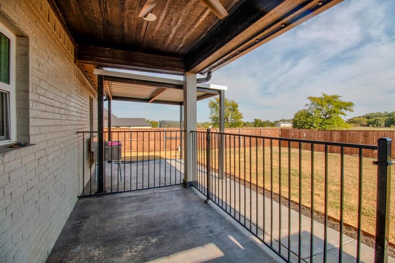 512 Austin Street, Callisburg TX 76240 - Photo 20