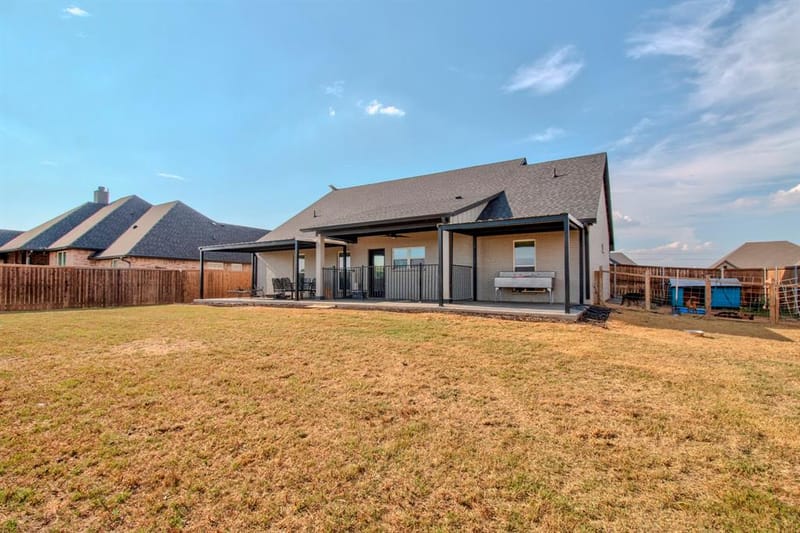 512 Austin Street, Callisburg TX 76240 - Photo 21