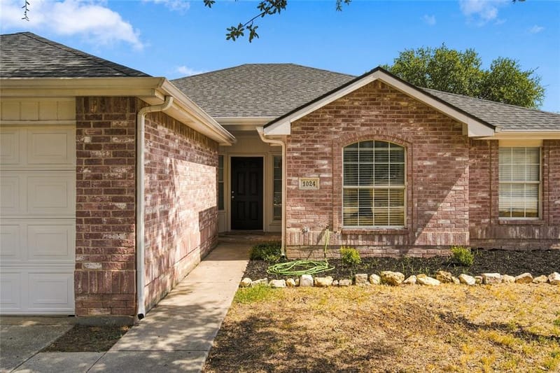 1024 Hiawatha Court, Saginaw TX 76131 - Photo 10