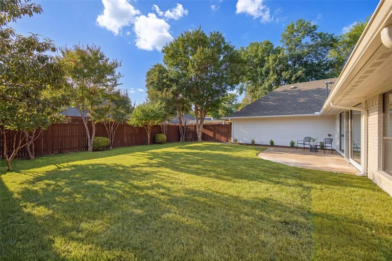 6505 Apple Valley Place, Plano TX 75023 - Photo 2