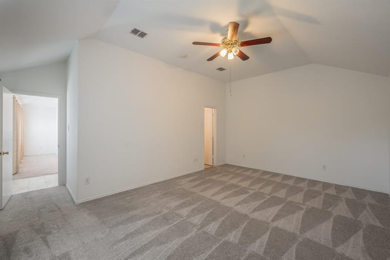 6833 Bluff View Drive, Watauga TX 76137 - Photo 16
