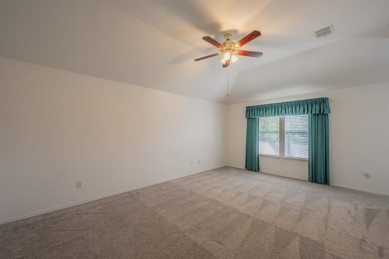 6833 Bluff View Drive, Watauga TX 76137 - Photo 18