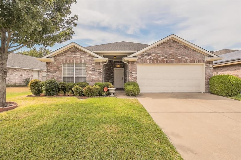 6833 Bluff View Drive, Watauga TX 76137 - Photo 40