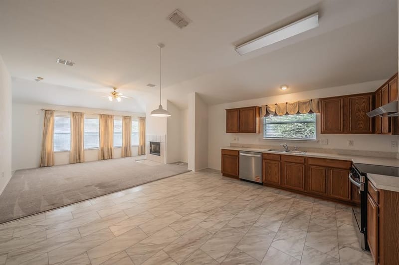 6833 Bluff View Drive, Watauga TX 76137 - Photo 8