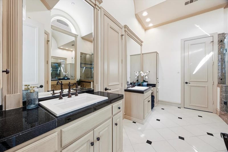 5024 Hummingbird Lane, Plano TX 75093 - Photo 19