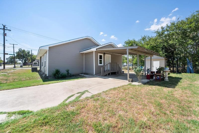 918 Martin Luther King Jr Boulevard, Corsicana TX 75110 - Photo 22