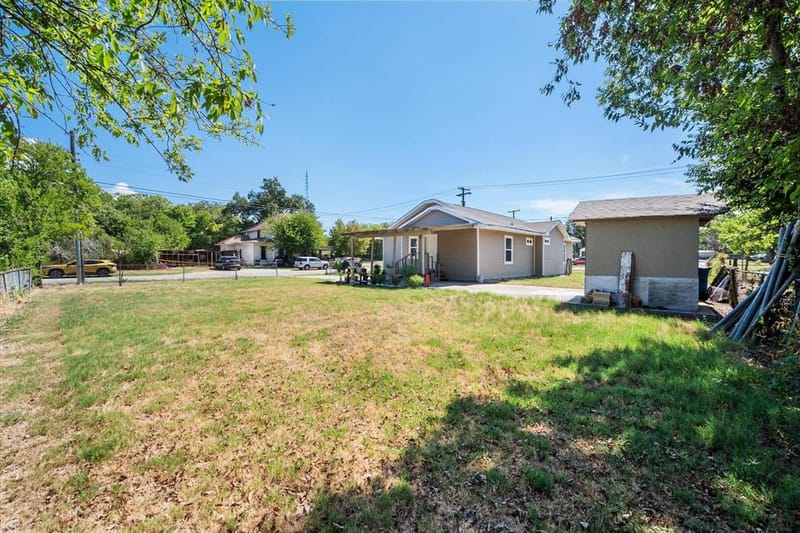 918 Martin Luther King Jr Boulevard, Corsicana TX 75110 - Photo 24