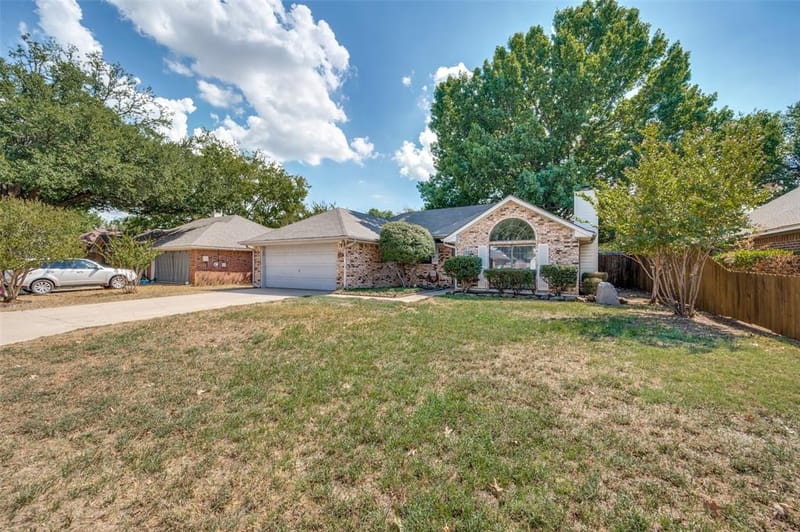 2908 Christopher Drive, Denton TX 76209 - Photo 2