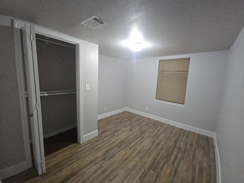 621 E 8th Street, Bonham TX 75418 - Photo 5