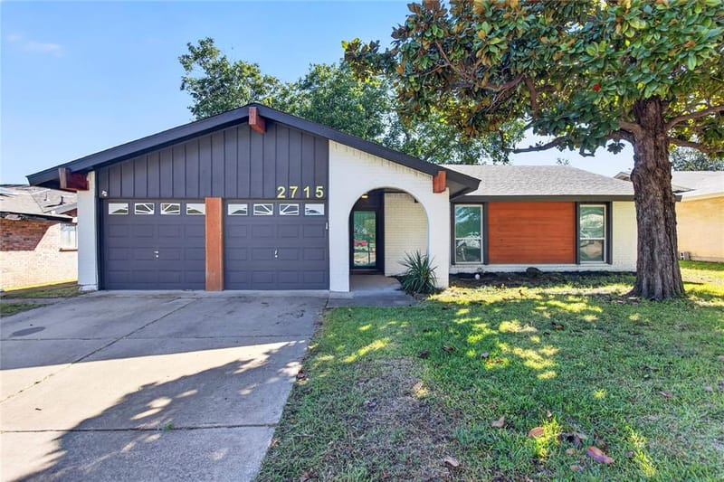 2715 Barrington Place, Arlington TX 76014
