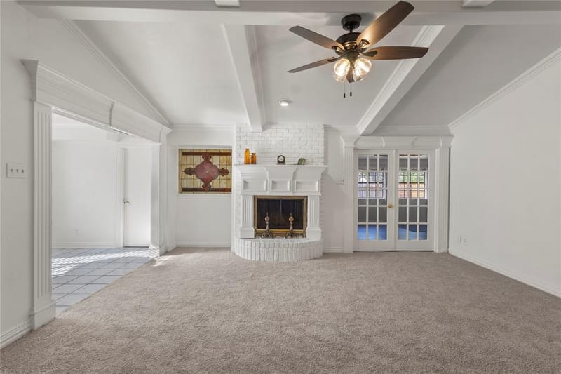 607 Parkwood Circle, Duncanville TX 75116 - Photo 5