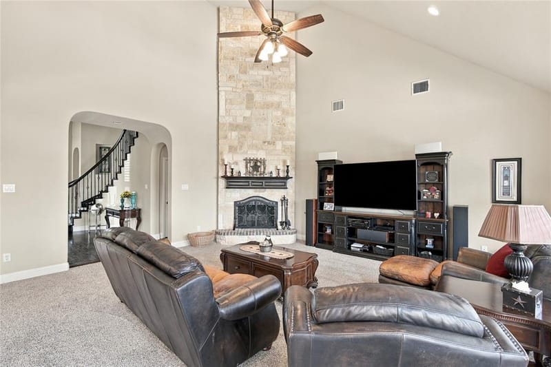 113 Claremont Drive, Ovilla TX 75154 - Photo 6