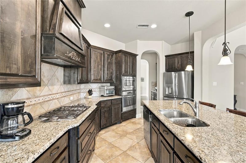 113 Claremont Drive, Ovilla TX 75154 - Photo 7