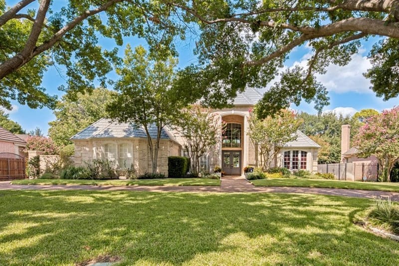 1108 Chatsworth Court W, Colleyville TX 76034