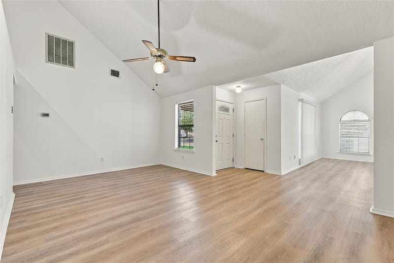 8405 Liberty Lane, Rowlett TX 75089 - Photo 5