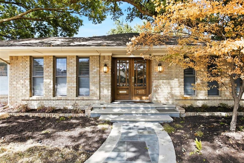 7107 Stefani Drive, Dallas TX 75225 - Photo 39