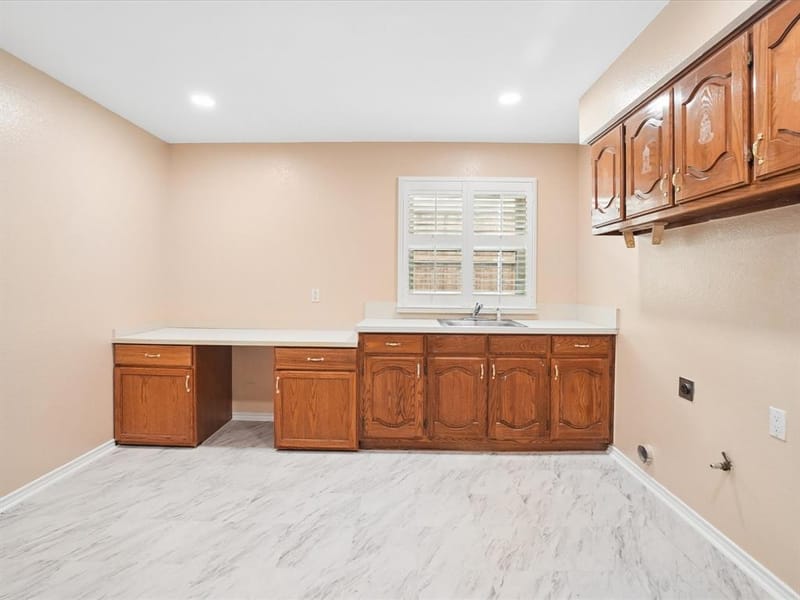 1304 Carriage Creek Drive, DeSoto TX 75115 - Photo 16