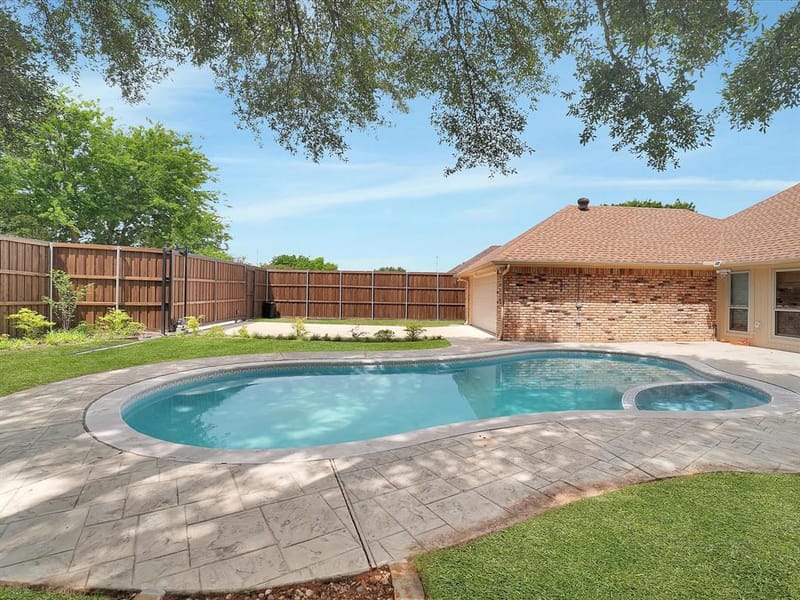 1304 Carriage Creek Drive, DeSoto TX 75115 - Photo 33